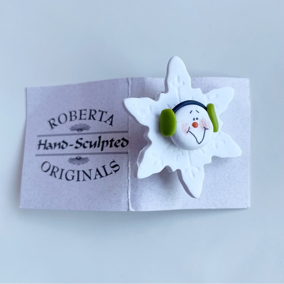 Snowman Pin - Picture 2 of 3